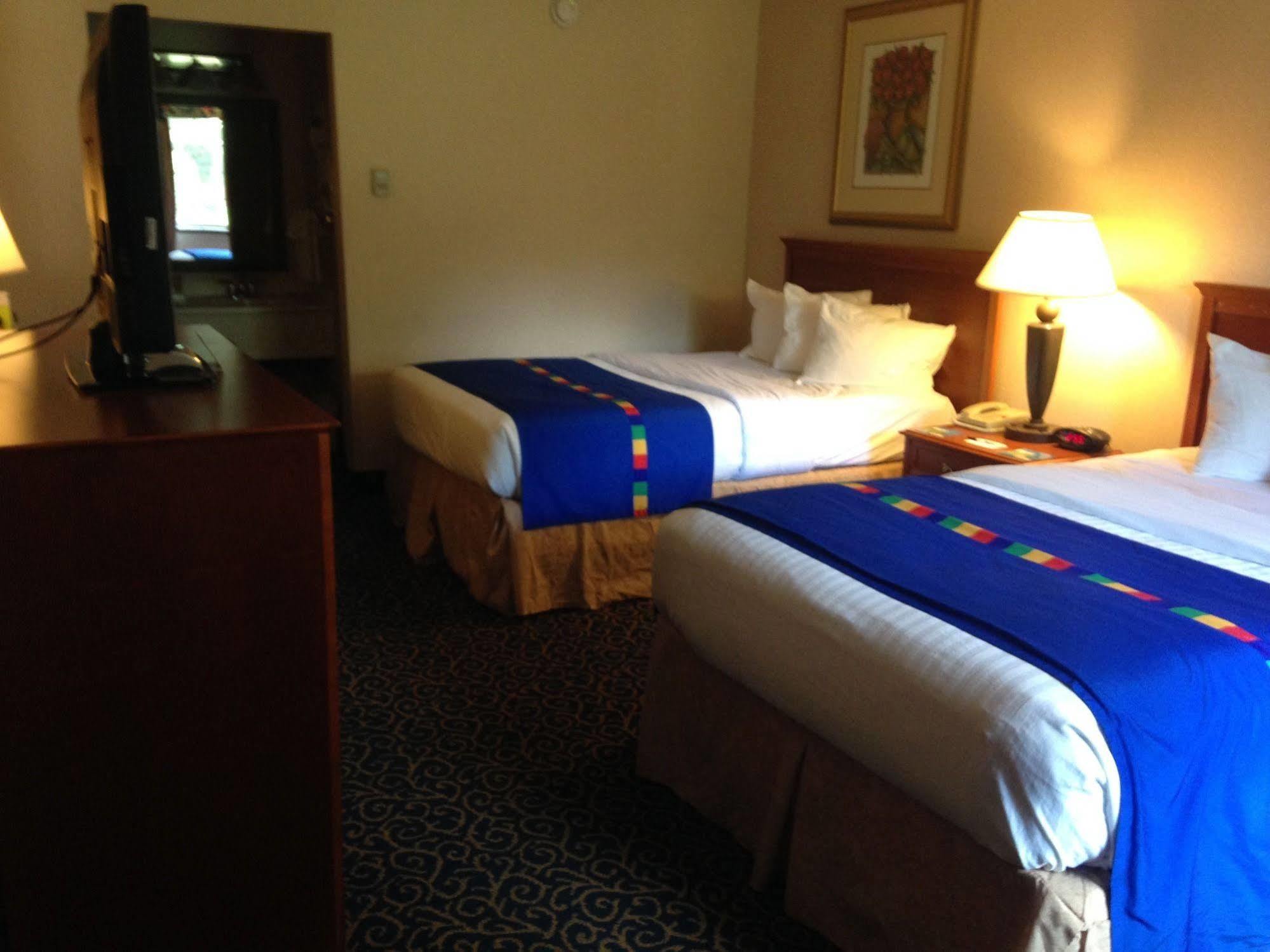 Park Inn By Radisson Harrisburg West Mechanicsburg Exteriör bild